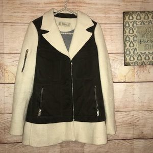 Zara boucle fall winter black/cream coat